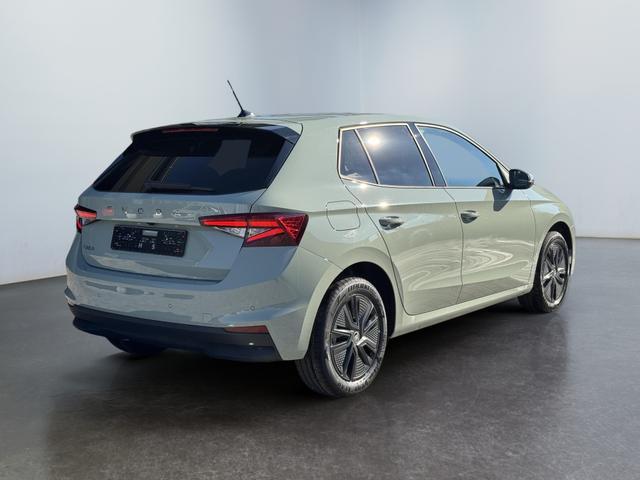 Skoda Fabia Extra Plus 1,5 TSI 2 ZoKlima ACC Navi 2x Einparkhilfe Kessy beheiztes Lenkrad Sitzheizung Sunset 5J Garantie 