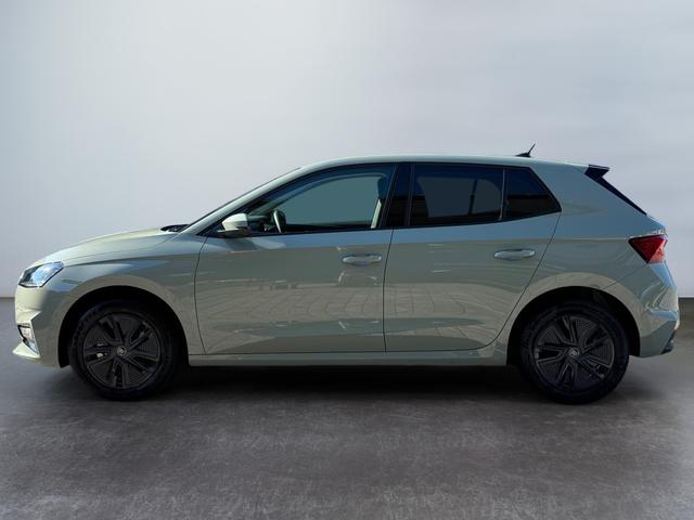 Skoda Fabia Extra Plus 1,5 TSI 2 ZoKlima ACC Navi 2x Einparkhilfe Kessy beheiztes Lenkrad Sitzheizung Sunset 5J Garantie 