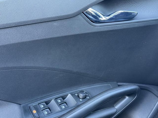 Skoda Fabia Extra Plus 1,5 TSI 2 ZoKlima ACC Navi 2x Einparkhilfe Kessy beheiztes Lenkrad Sitzheizung Sunset 5J Garantie 