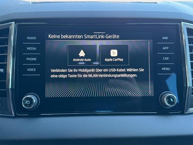 Skoda Karoq Extra Plus 1,5 TSI DSG 2Zoklima 2xEinparkhilfe AHK Kamera Sitzheizung beheiztes Lenkrad 