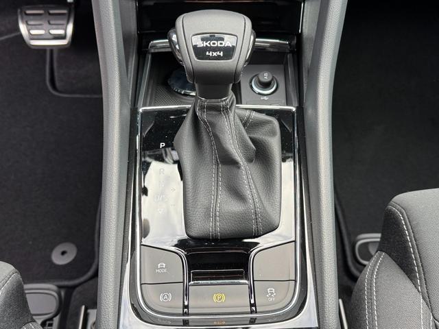 Skoda Karoq Sportline 2,0 TSI 4x4 DSG