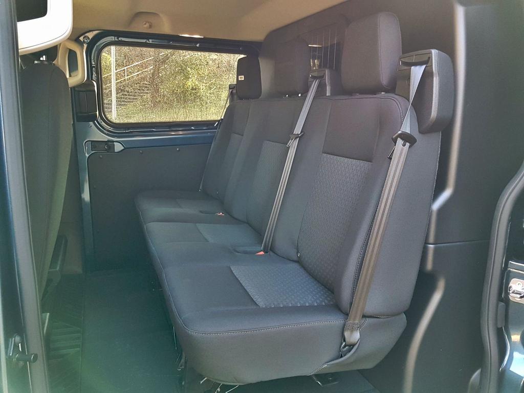 Ford Transit Custom Trend Doka 3 L1h1 6 Sitzer 130 Automatik Eu Neuwagen Reimporte Autohaus Kleinfeld Eu Fahrzeuge Fahrzeughandel