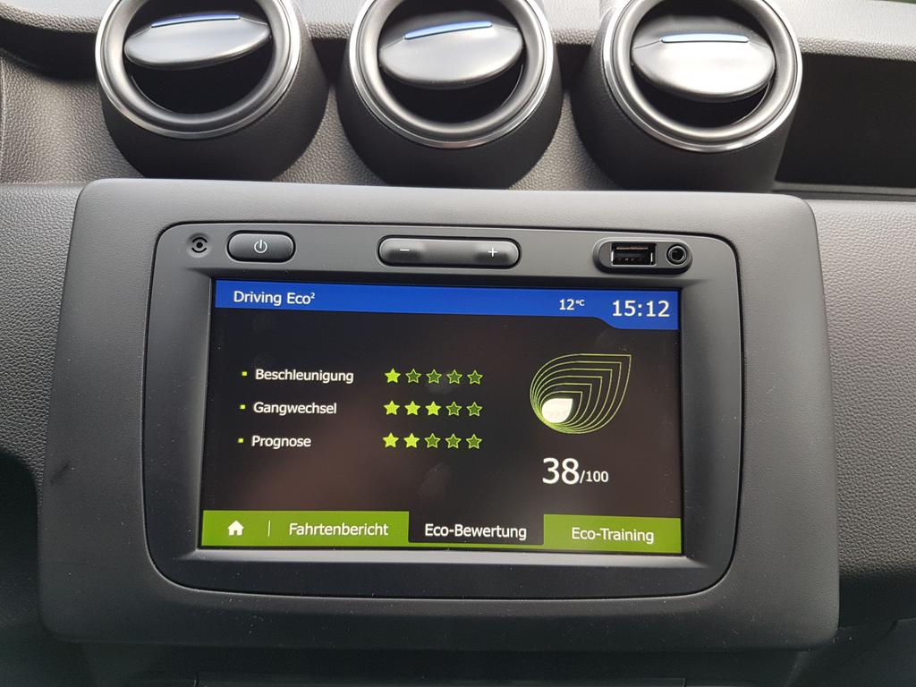 Dacia Duster 1.3 TCe 130 2WD 15th Celebration NAVI MAP  Klimaaut DAB ...