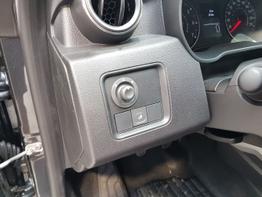 Dacia / Duster / Grau /  /  / 