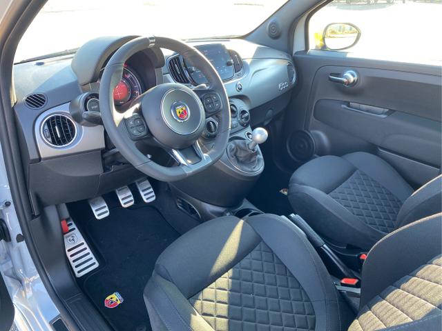 Abarth / 595 / Grau / / / 