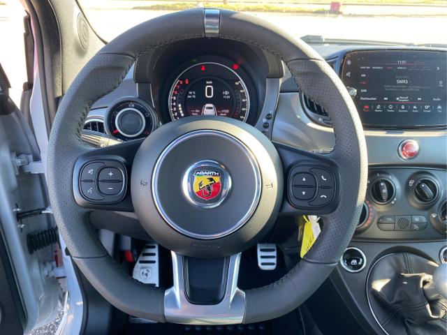 Abarth / 595 / Grau / / / 