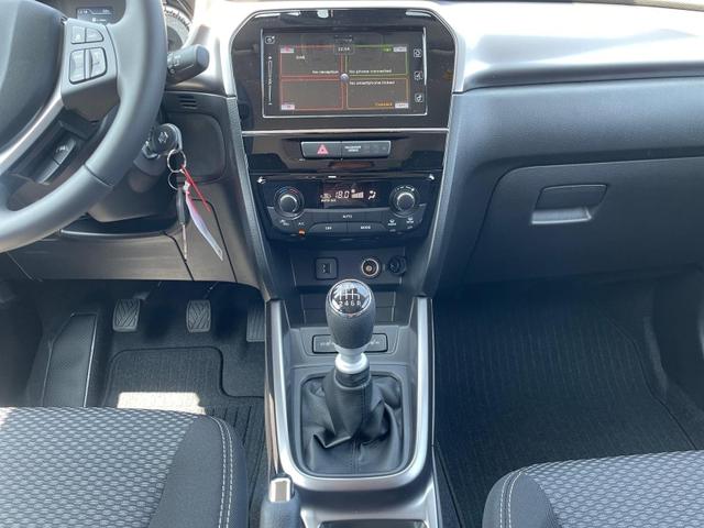 Suzuki Vitara Comfort 1.4 BJET Hybrid 2WD Navi-MirrorLink Klimaaut AAC Kamera LED SHZ LMF 
