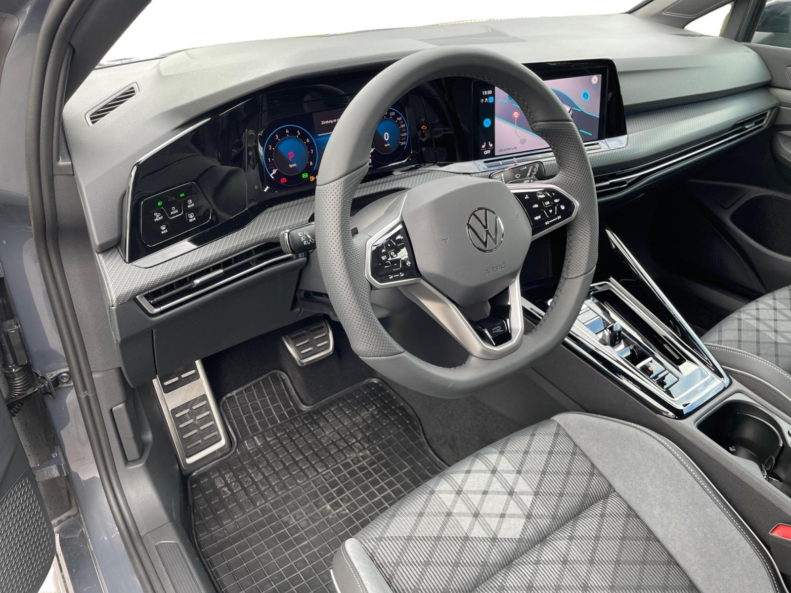 Volkswagen Golf R-Line 1,5 eTSI DSG ACC ViCo PDC Kam Nav 18 - günstig  online kaufen