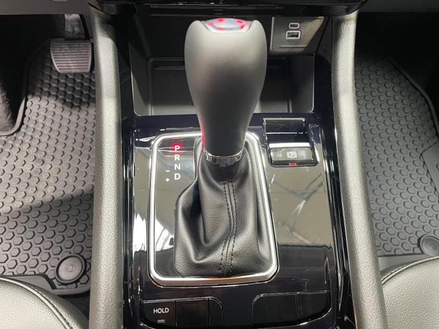 Jeep Compass Limited 1.5 E-Hybrid 130 Automatik Klimaaut LED SHZ AdaptTemp DAB Kamera Spur 18LMF 