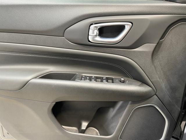 Jeep Compass Limited 1.5 E-Hybrid 130 Automatik Klimaaut LED SHZ AdaptTemp DAB Kamera Spur 18LMF 