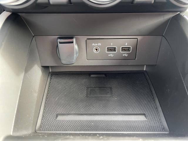 Renault Clio Techno TCe 90 Klimaa PDC KAM NAVI LED SmLi 