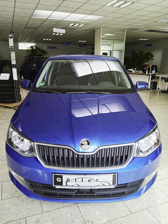 Suzuki Vitara 1,4 2WD MT Mild-Hybrid Comfort PLUS - LAGER Lagerfahrzeug  Benzin Schaltgetriebe 5 Sunwind Yellow/Dach weiß Meta