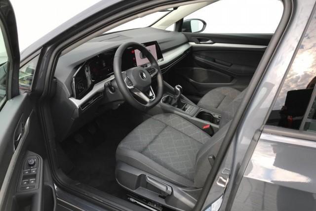 Volkswagen Golf 8 1 0 Tsi 81kw Life Bei Eu Autohaus Schron