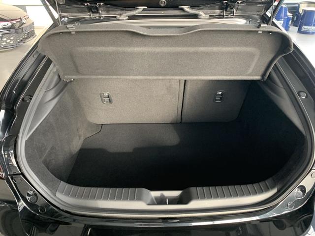 Mazda Mazda3 5-Türer 3 e-SKYACTIV-G 2.0 M HYBRID 150 BOSE 18 