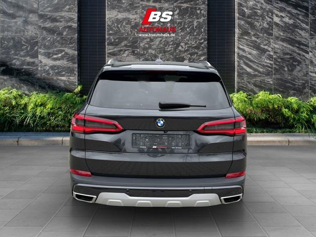 BMW X5 xDrive30d 7 Sitze Luftfederung Head-Up Panorama 