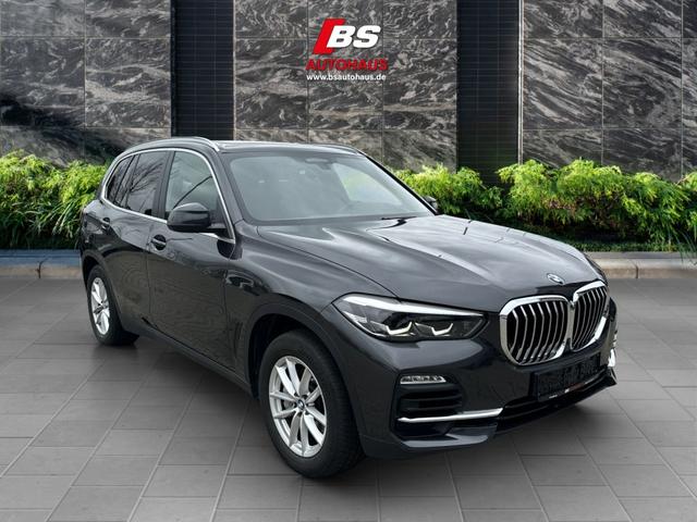 BMW X5 xDrive30d 7 Sitze Luftfederung Head-Up Panorama 