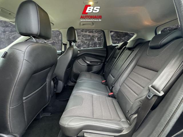 Ford Kuga 1.6 EcoBoost 4x4 Aut. Titanium 