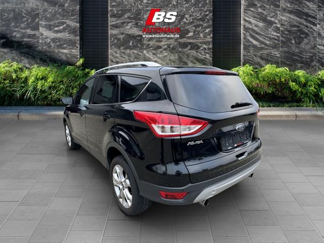 Ford Kuga 1.6 EcoBoost 4x4 Aut. Titanium 