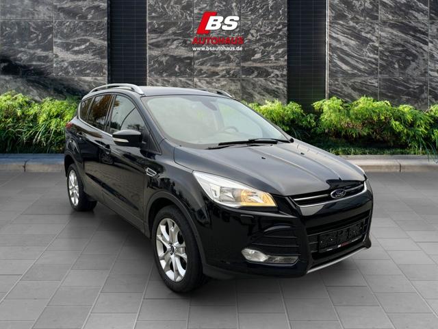 Ford Kuga 1.6 EcoBoost 4x4 Aut. Titanium 