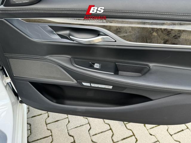 BMW 7er 750i M Sportpaket Laser SHD Head-Up Harman Kardon 