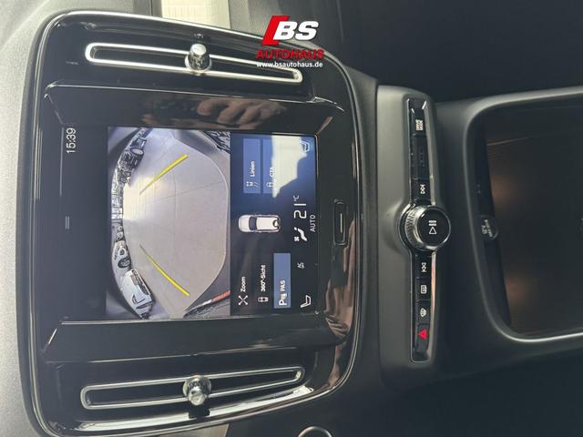 Volvo XC40 D4 AWD Geartronic LED NAVI PDC 