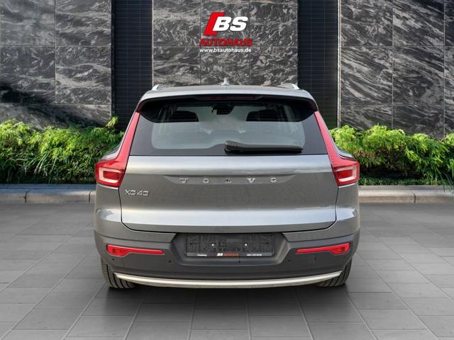 Volvo XC40 D4 AWD Geartronic LED NAVI PDC 