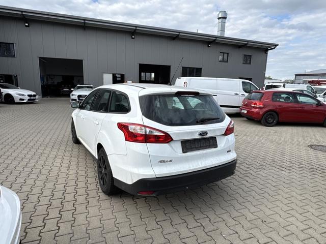 Ford Focus Turnier 1.0 EcoBoost Start-Stopp-System Trend 
