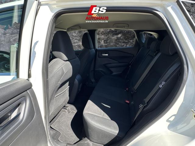 Nissan Qashqai 1.3 DIG-T MHEV Winter-Paket NAVI Connecta 