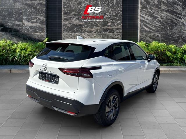 Nissan Qashqai 1.3 DIG-T MHEV Winter-Paket NAVI Connecta 