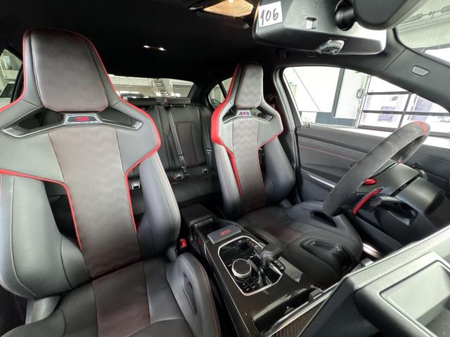 BMW M3 CS M Carbon-Keramik-Bremse Live Cockpit Professional 