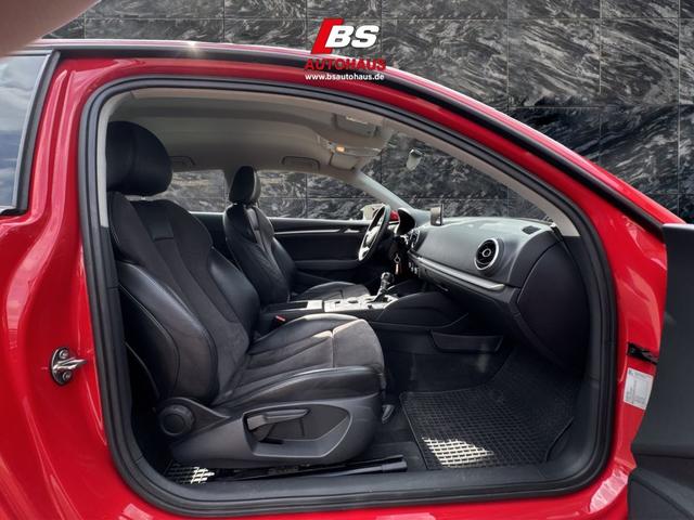 Audi A3 1.6 TDI (clean diesel) S tronic Attraction 