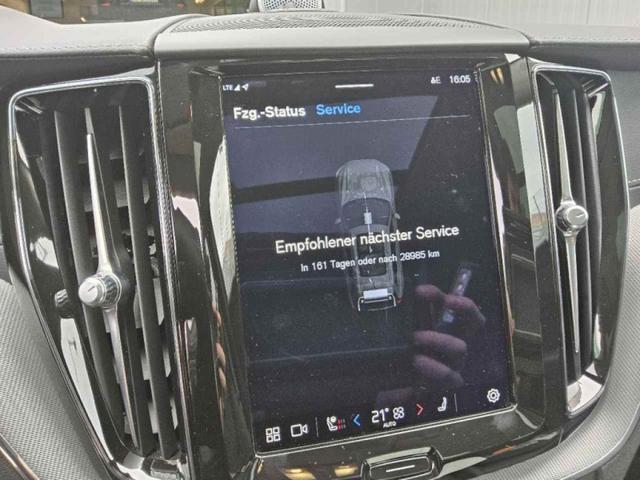 Volvo XC60 B5 B AWD Ultimate Dark 