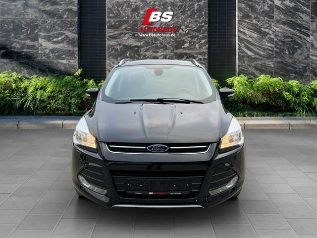 Ford Kuga 1.6 EcoBoost 4x4 Aut. Titanium 