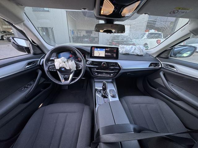 BMW 5er Touring 520d Aut. 