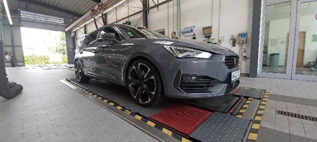Cupra Leon 2.0 TSI DSG VZ 