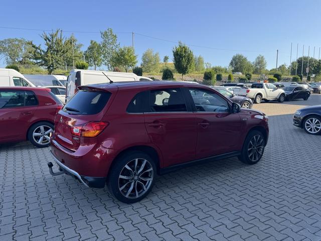 Mitsubishi ASX 1.8 DI-D 4WD Diamant Edition 
