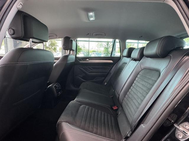 Volkswagen Passat Variant 2.0 TDI DSG Elegance AHK 