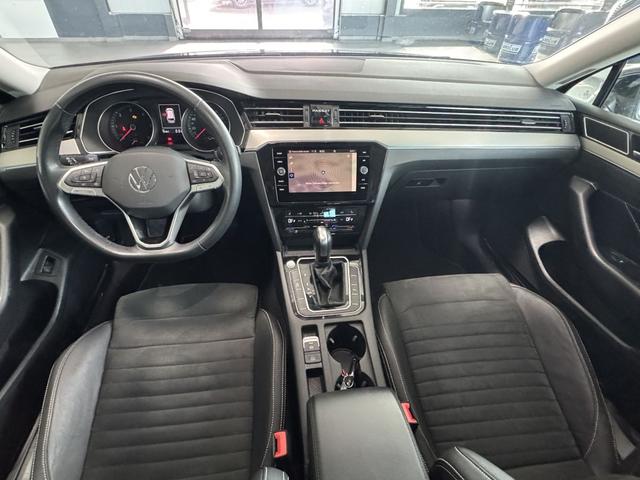 Volkswagen Passat Variant 2.0 TDI DSG Elegance AHK 