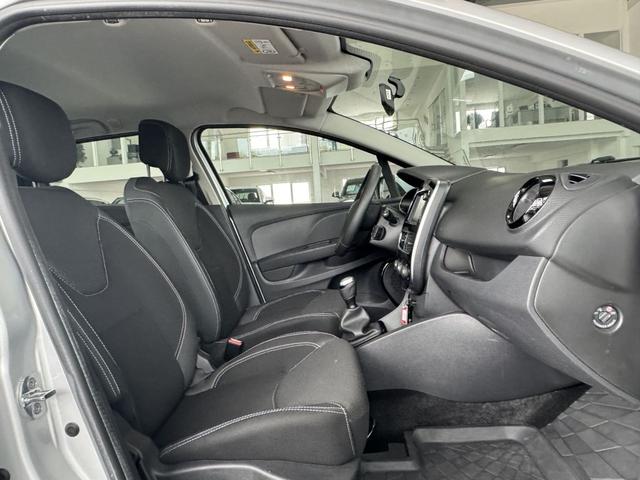 Renault Clio Grandtour Klima Navi PDC WENIG KM 