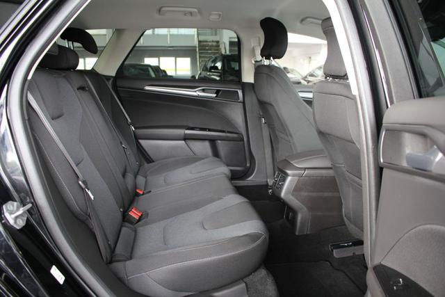 Ford Mondeo Turnier 2.0 TDCi PowerShift-Aut Titanium 