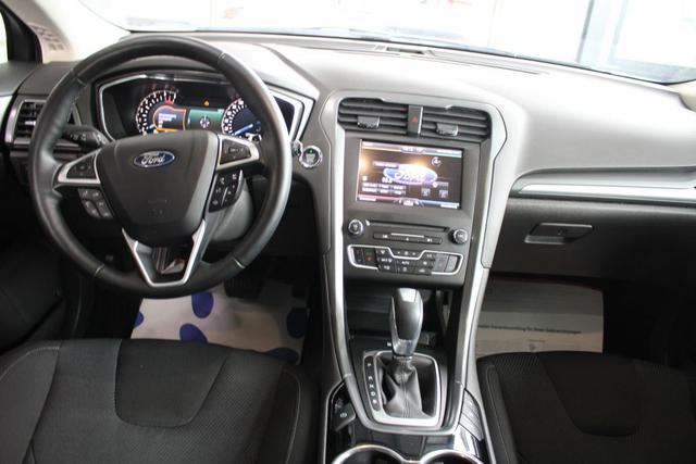 Ford Mondeo Turnier 2.0 TDCi PowerShift-Aut Titanium 
