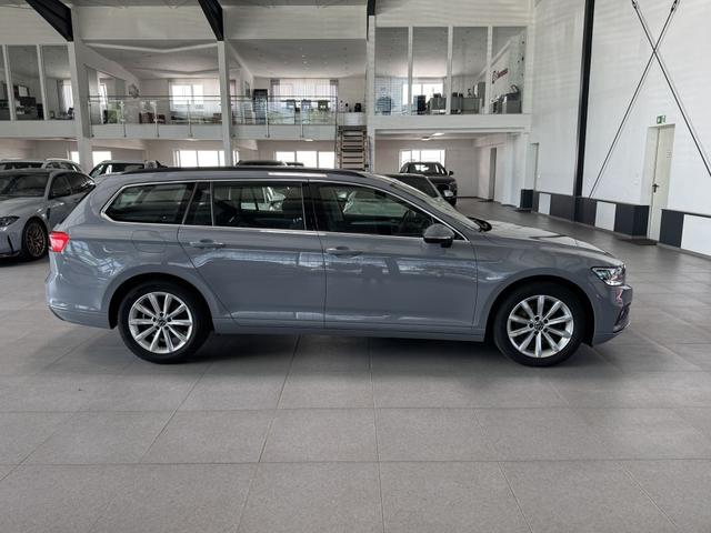 Volkswagen Passat Variant 2.0 TDI DSG Winterpaket Klimapaket 