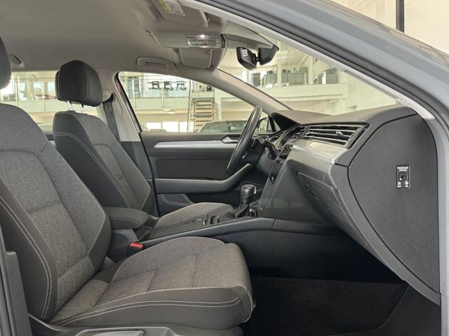Volkswagen Passat Variant 2.0 TDI DSG Winterpaket Klimapaket 