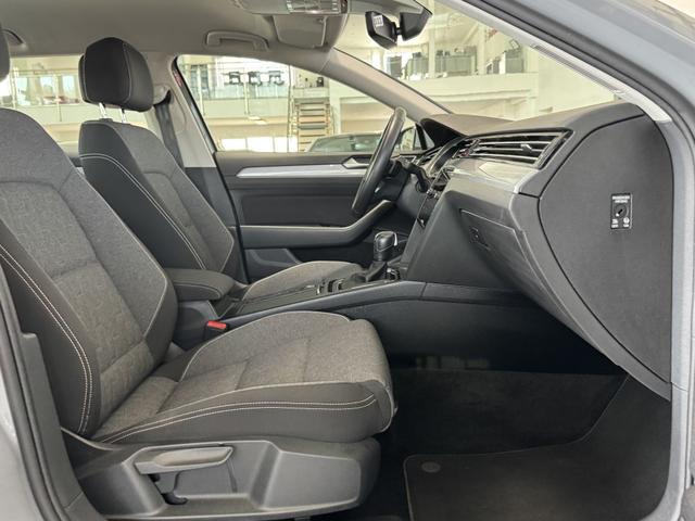 Volkswagen Passat Variant 2.0 TDI DSG Winterpaket Klimapaket 