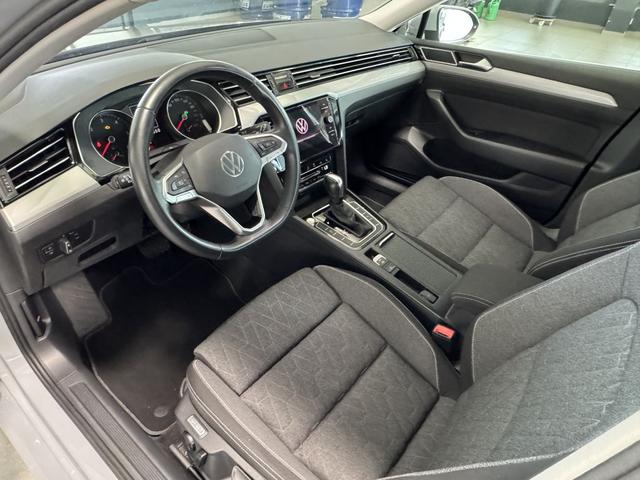 Volkswagen Passat Variant 2.0 TDI DSG Winterpaket Klimapaket 