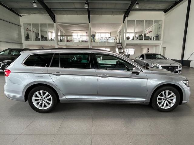 Volkswagen Passat Variant 2.0 TDI AHK NAVI Winterpaket 