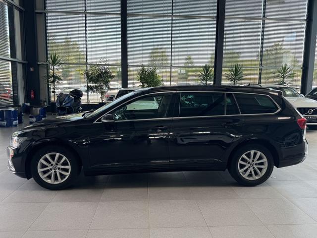 Volkswagen Passat Variant 1.5 TSI OPF DSG AHK NAVI WINTERPAKET 