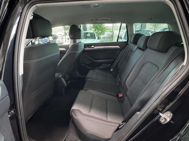 Volkswagen Passat Variant 1.5 TSI OPF DSG AHK NAVI WINTERPAKET 