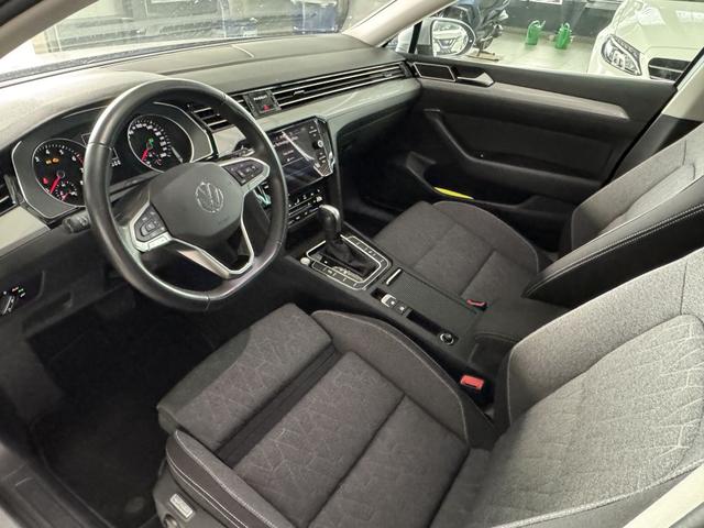Volkswagen Passat Variant 1.5 TSI OPF DSG Business Winterpaket AHK 