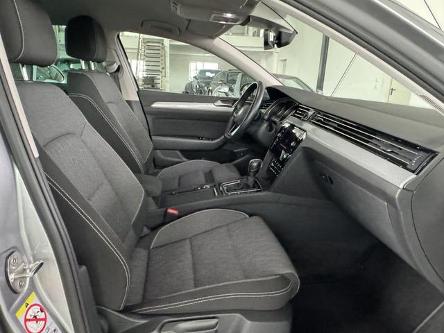 Volkswagen Passat Variant 1.5 TSI OPF DSG Business Winterpaket AHK 